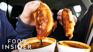 Birria De Res Estilo Tijuana Truck La Food Truck Serves The Juiciest Tacos Comida Gastronomia Gastronomia Internacional