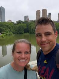 New York was 🤯 and 🤩! We loved hanging out and staying with  @plain_and_precious and family! Plenty of time for cousins, city views,  pizza, pretzels, and so many people! Shout out to @