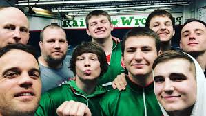 Railer wrestlers split matches at Senior night