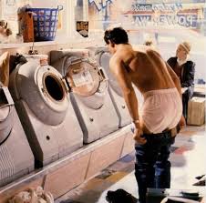 Noi continuiamo indegnamente a indossare i levi's 501 we cannot believe that nick kamen is dead, at only 59 years of age. Nick Kamen Dalla Pubblicita Della Levi S Al Successo Musicale Fino Alla Lotta Con Il Tumore Noi Degli 80 90