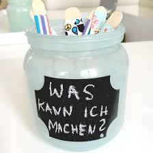 Aus den leckeren beeren könnt ihr anschließen kuchen, nachtisch, erdbeershake und. 33 Dinge Die Kinder Machen Konnen Wenn Ihnen Langweilig Ist