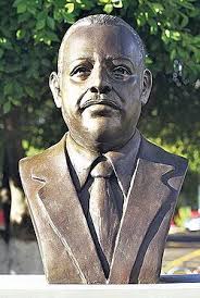 Félix Ulloa (1929-1980) para Niños