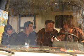 En éclaireur, il traverse le bois de boulogne et installe son camp familial comme à la radio, il se distingue sur les planches par sa gouaille et ses expressions qui lui son propre. Moscato Vincent Interview C Est Mon Metier De Chercher La Connerie Gq France