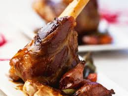 Agneau A L Ail Echalotes Et Legumes Confits Recettes Recette Recettes De Cuisine Recette Legumes Confits