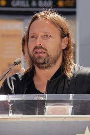 Im februar 2020 moderierte er trotz kritik an der vergabe des st. Die 20 Erfolgreichsten Songwriter Aller Zeiten Popkultur De