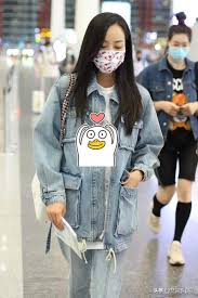 Nơi những trái tim hướng về hàn tuyết tỷ tỷ. A Recent Photo Of 37 Year Old Han Xue Has Been Exposed And The Beauty Is Unstoppable In A Cowboy Suit No One Knows The Hidden Marriage Inews