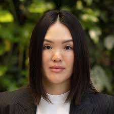 Erin Harper's Instagram, Twitter & Facebook