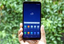 Samsung Galaxy J8 Review