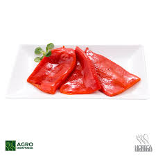 Ardeii capia copti si tinuti in otet reprezinta un soi de muraturi de vara, care sunt degustate din plin in acest sezon, alaturi de feluri principale de mancare sau chiar si ca aperitiv! Ardei Capia Copti In Otet Agro Montana Distributie Horeca