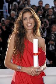 Elle commence sa carrière en tant qu'actrice dès son enfance, en utilisant d'abord son nom de famille, puis elle est créditée sous son seul prénom à partir de 1991 1, 2, 3. Maiwenn Quotes Quotesgram