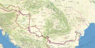 Aceste parți simbolizeaza regiunile istorice ale romaniei: AutostrÄzi Pentru Biciclete Integrate In ReÈeaua InternaÈionalÄ Promotor