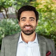 Ginny Sandhu's Instagram, Twitter & Facebook