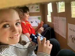 Lynda Barrow (@LyndaBarrow1)