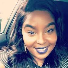 Let's raise a cigar to our favorite single working woman, Elaine Benes.