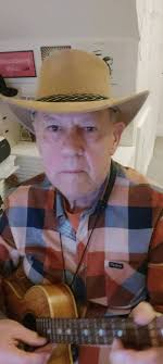 Getting my money's worth out of my hat presents🤠🤣. , I have help