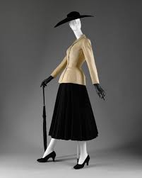 The new look was the name given to a style of women's clothing launched by christian dior in his first haute couture collection presented in paris on 12 february 1947. Christian Dior The New Look The Metropolitan Museum Of Art Google Arts Culture