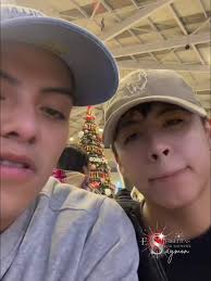 Live de los chicos ❤️☀️ @Saymon Douglas Ruiz Rocha @Toñito🕷️🕸️  #SaymonSoldeBolivia☀️ #estrellitasporsiempre #toñito