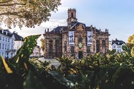 Saarbrücken has an impressive history of over a 1000 years, with its predecessors dating back to ancient roman empire. Saarbrucken Urban Flair And Plenty Of Charm Tourismus Zentrale Saarland