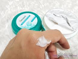 Jadi nah ainy nak kongsikan 9 rutin penjagaan kulit muka yang biasa ainy amalkan di rumah untuk anda. Kulit Cantik Tanpa Jerawat Dengan Himalaya Neem 10 Khasiat Neem Yang Perlu Anda Tahu Iena Lifestyle Blogger