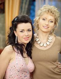 Анастасия заворотнюк последние новости на сегодня 2021 о здоровье сама никак не комментирует. Anastasiya Zavorotnyuk Ya Lyagushonok Kotoryj V Lyubom Sluchae Vzbivaet Moloko Poka Ono Ne Stanet Maslom Zvezdy Womanhit Ru