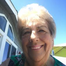 Meet me at the Polo Lounge 👌