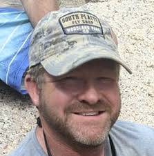 Do guitar and bass require DI boxes when using Behringer Q802USB mixer for  live band karaoke?