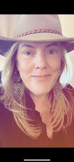 Kathleen Denton's Instagram, Twitter & Facebook