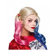 She and her legendary eagle, valor, share an unbreakable bond, and their foes are often slain before they realize they are fighting not one, but two. Makeup Kit Harley Quinn Suicide Squad