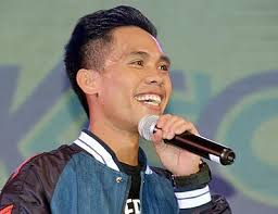 Andre brouillette tells fans to stop dragging friends into split with lou yanong andre brouillette felt the need to speak up after some of his friends were dragged into his split with lou yanong. Yamyam Gucong Owlapps