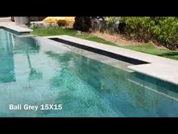 Piscine coque grise couleur eau. Caro Styl Quelle Couleur Sera Mon Eau Youtube