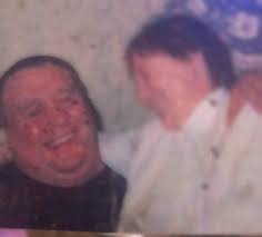 How to clear up fuzzy old photos?