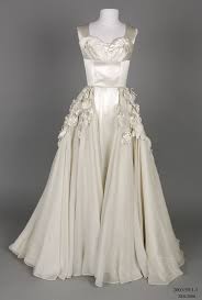 1952 Wedding Dress Worn By An Australian Socialite Wedding Dress Trends Wedding Gowns Vintage Vintage Gowns