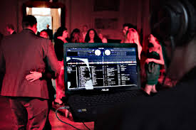 Dies ist unsere braut und bräutigam hochzeit fragebogen, den wir an alle unsere paare 6 wochen vor ihrem hochzeitstag senden! Dj Fourvibes Wir Gestalten Ihre Traumhochzeit