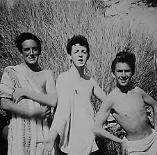 Far - The earliest photo of Paul McCartney and George Harrison together  (1956-1957) | Facebook