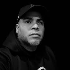 Listen to BACHATAS ROMANTICAS