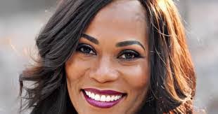 Vanessa Lofton's Instagram, Twitter & Facebook