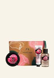For him & for her, discover gift ideas for all occasions. Glowing British Rose Gift Bag Gifts The Body Shop