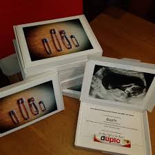 Wenn die werdende mutter es ausdrücklich wünscht, kann sie von 20 bis 22 uhr und auch an sonntagen eingeteilt werden. Die Aussergewohnlichsten Ideen Du Wirst Papa Zu Sagen Echte Mamas Wir Bekommen Ein Baby Schwanger Schaftsan Kundigungen Schwangerschaftsverkundung