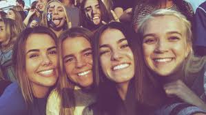 elle sorhaïtz (@ESorhaitz)