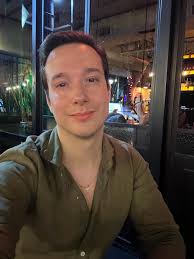 Ha comenzado a seguirte. Hola 👋 como estas? Espero que tengas una linda  noche 😘