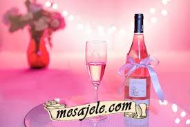 Pentru ca aduci mereu fericire celor din jur, iti uram o zi plina de bucurii si de surpize care sa te tina tot anul. Fraze Èi Mesaje De La MulÈi Ani Pentru Un Unchi