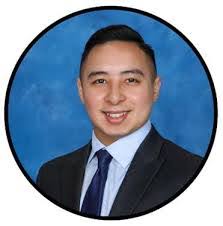 Frank Muna's Instagram, Twitter & Facebook