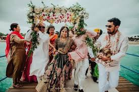 The most popular wedding photos. Top 50 Destination Wedding Photographers Prices Info Shaadisaga