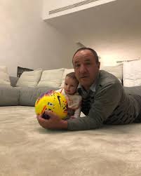 Ciro immobile e il borussia dortmund, un amore mai sbocciato e la colpa e' anche della lingua: Ciro Immobile Hai Guidato Il Mio Cammino Passo Dopo Passo Mi Hai Insegnato Il Rispetto E L Umilta Non Posso Dirti Che Grazie Tanti Auguri Carlos Michela Nastri Facebook