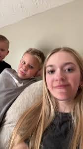 Starr Bowman's Instagram, Twitter & Facebook