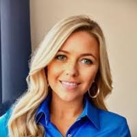 Suzanne Bainbridge's Instagram, Twitter & Facebook