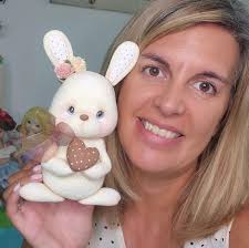 Hola Buen diaaaaa!!!!!! Con Stitch les deseamos que tengan un hermoso  Viernes!! Mi día favorito de la semana 😃