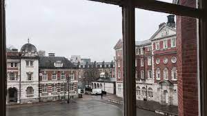 Chelsea college of arts is a constituent college of the university of the arts london based in london, uk, and is a leading british art and. Day In The Life Of A Ual Chelsea Graphic Design Communication Art Student In London Youtube