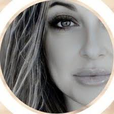 Alejandra Cáceres🫀 (@alecaceres.ush) • Threads, Say more