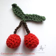La Filacroche Cerises Sur Le Tuto En 2020 Tuto Fleur Crochet Tricot Et Crochet Crochet